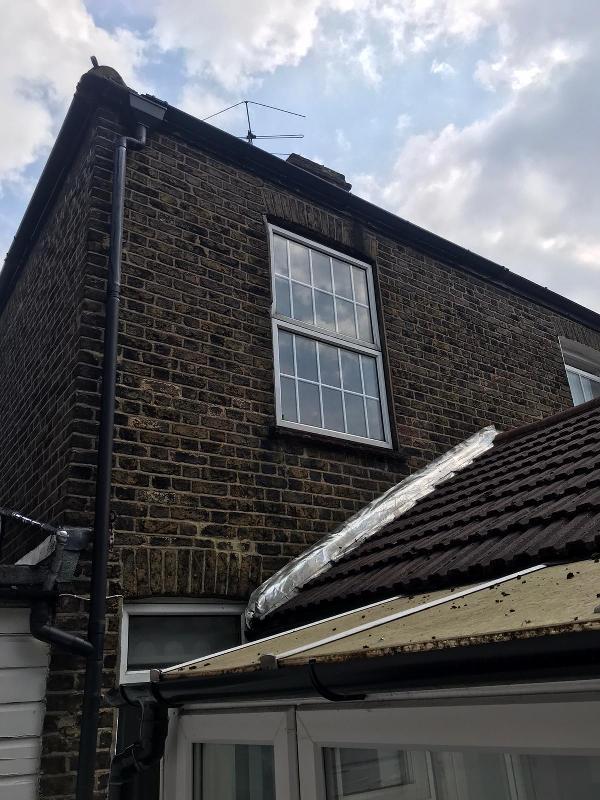 guttering specialist in Hainault